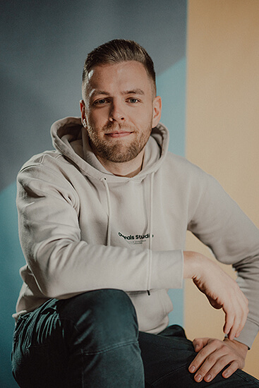 Mitarbeiterfoto Tobias Zwiener