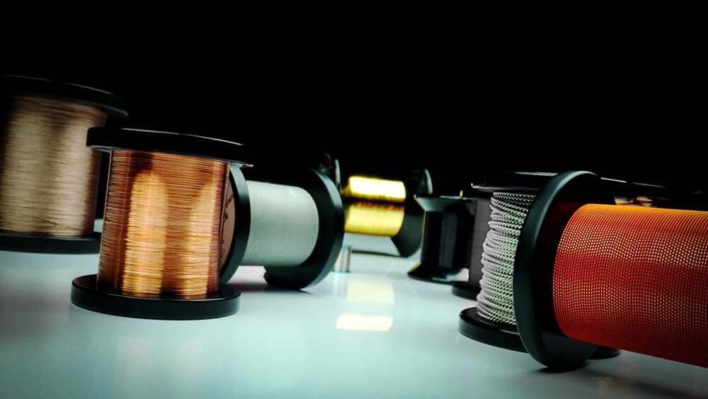 Produktfilm Abbildung mit Produktfoto von Spulen und Rollen